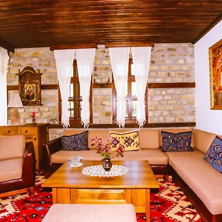 Villa Къща За Гости- Шарлопова