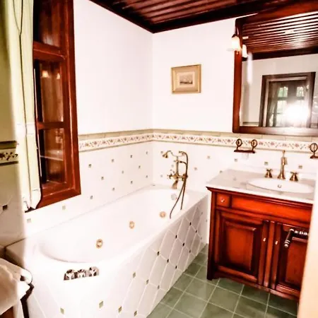 Къща За Гости- Шарлопова Villa *